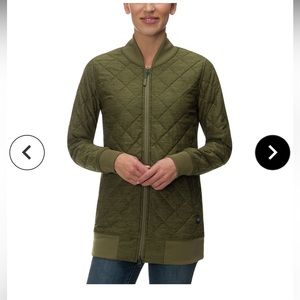 NWOT THE NORTH FACE Quilted Jacket Size M